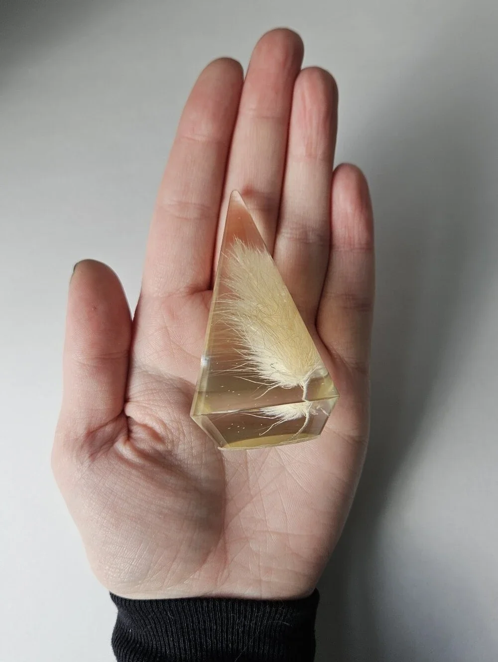 Handmade Bunny Tail Resin Ring Holder Wedding Engagement Ring Display Stand